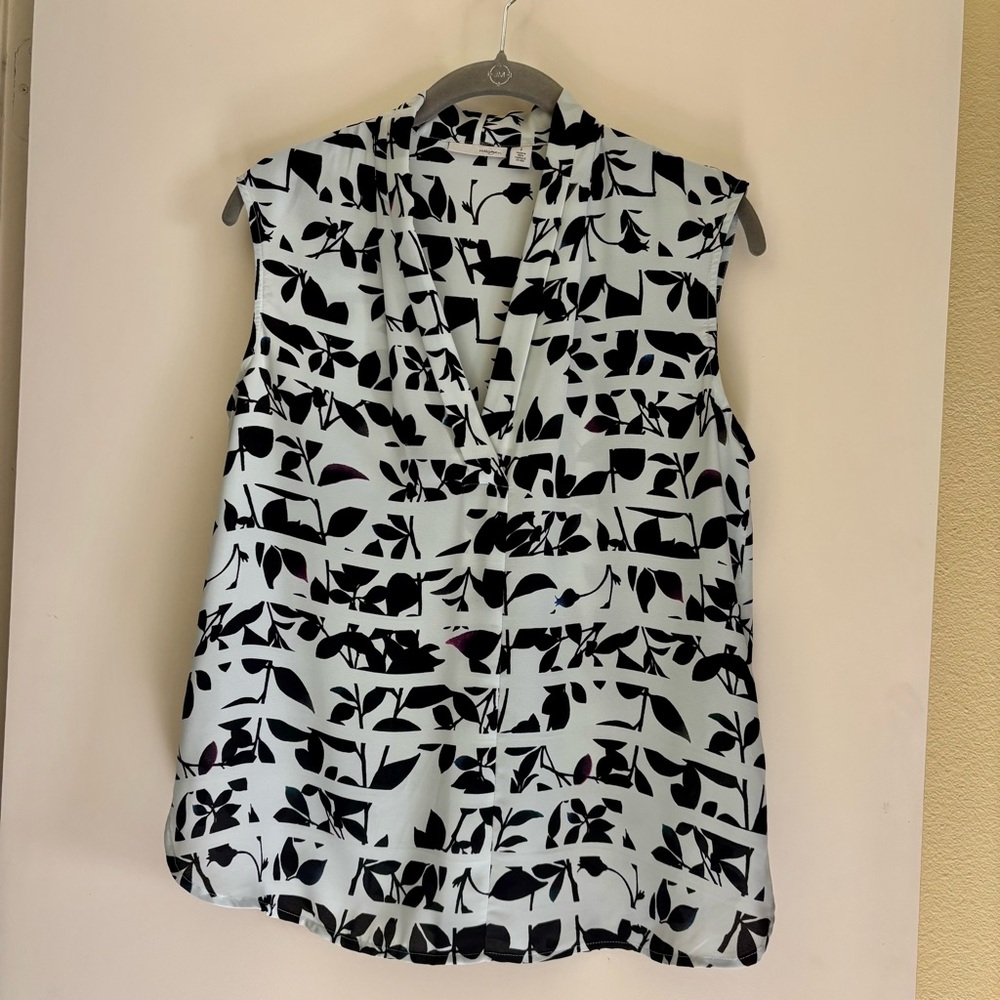 Nordstrom Halogen Sea-foam Green and Black Print Sleeveless V-Neck Blouse, SP